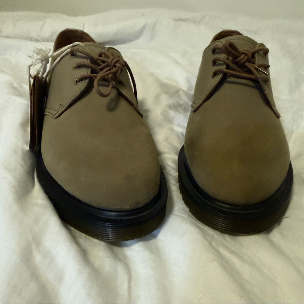 NWT Dr. Martens khaki canvas oxfords - Picture 3 of 9
